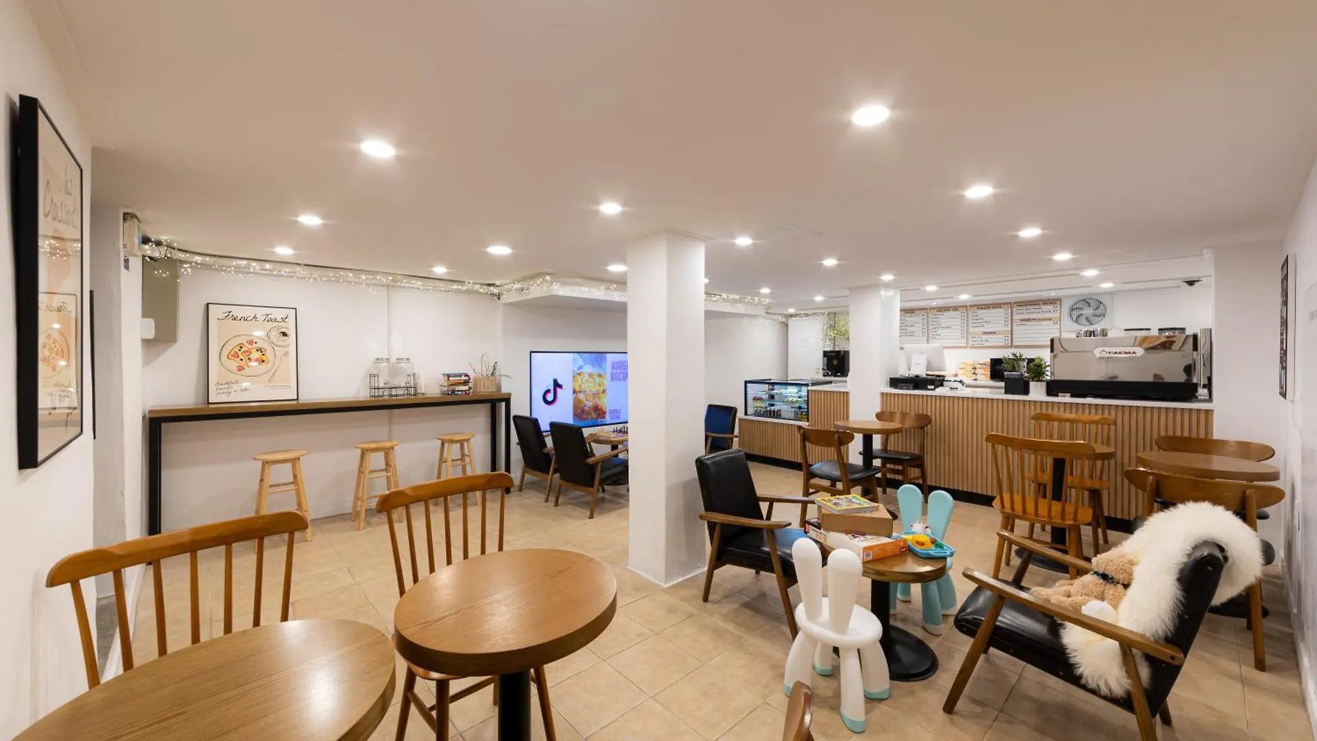 **  Bread Hill Hotel Jongno Seoul South Korea