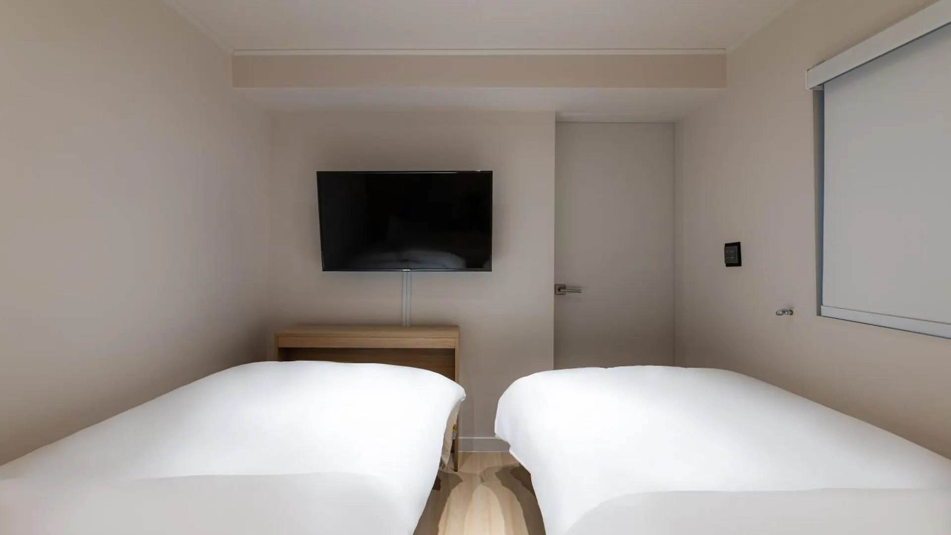Bread Hill Hotel Jongno Seoul 2*,