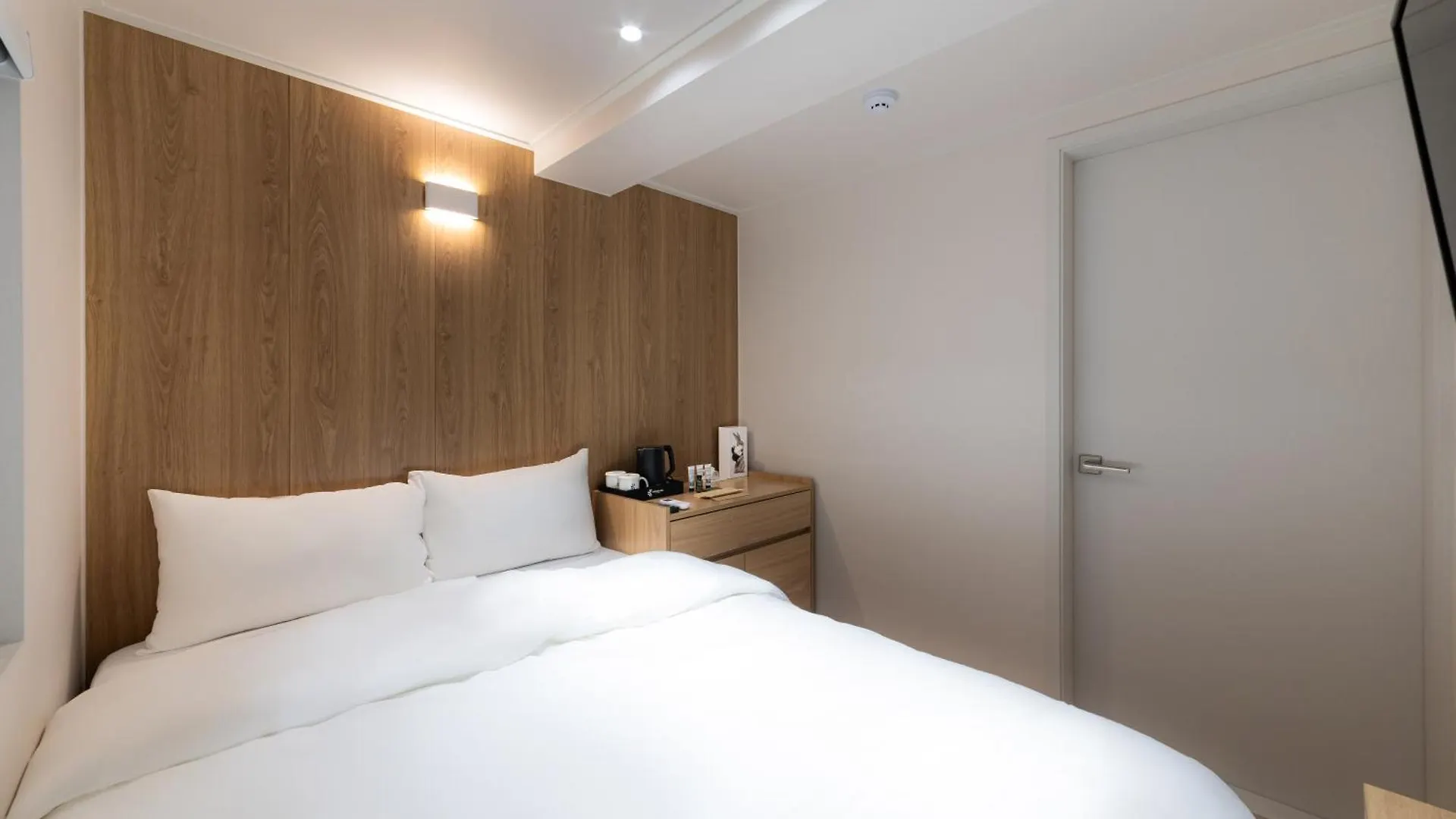 Bread Hill Hotel Jongno Seoul South Korea